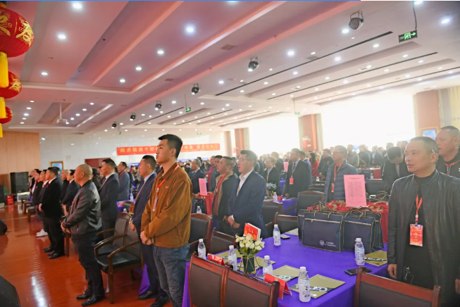 携手筑梦.赢战龙年——尊时凯龙人生就博集团再次隆重举行防水新规新品新政暨感恩回馈会！